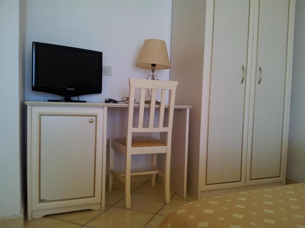 פאלינורו Residence Hotel Eden מראה חיצוני תמונה