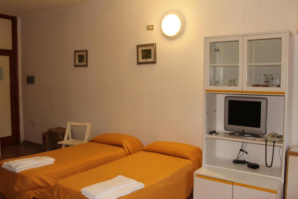 פאלינורו Residence Hotel Eden מראה חיצוני תמונה